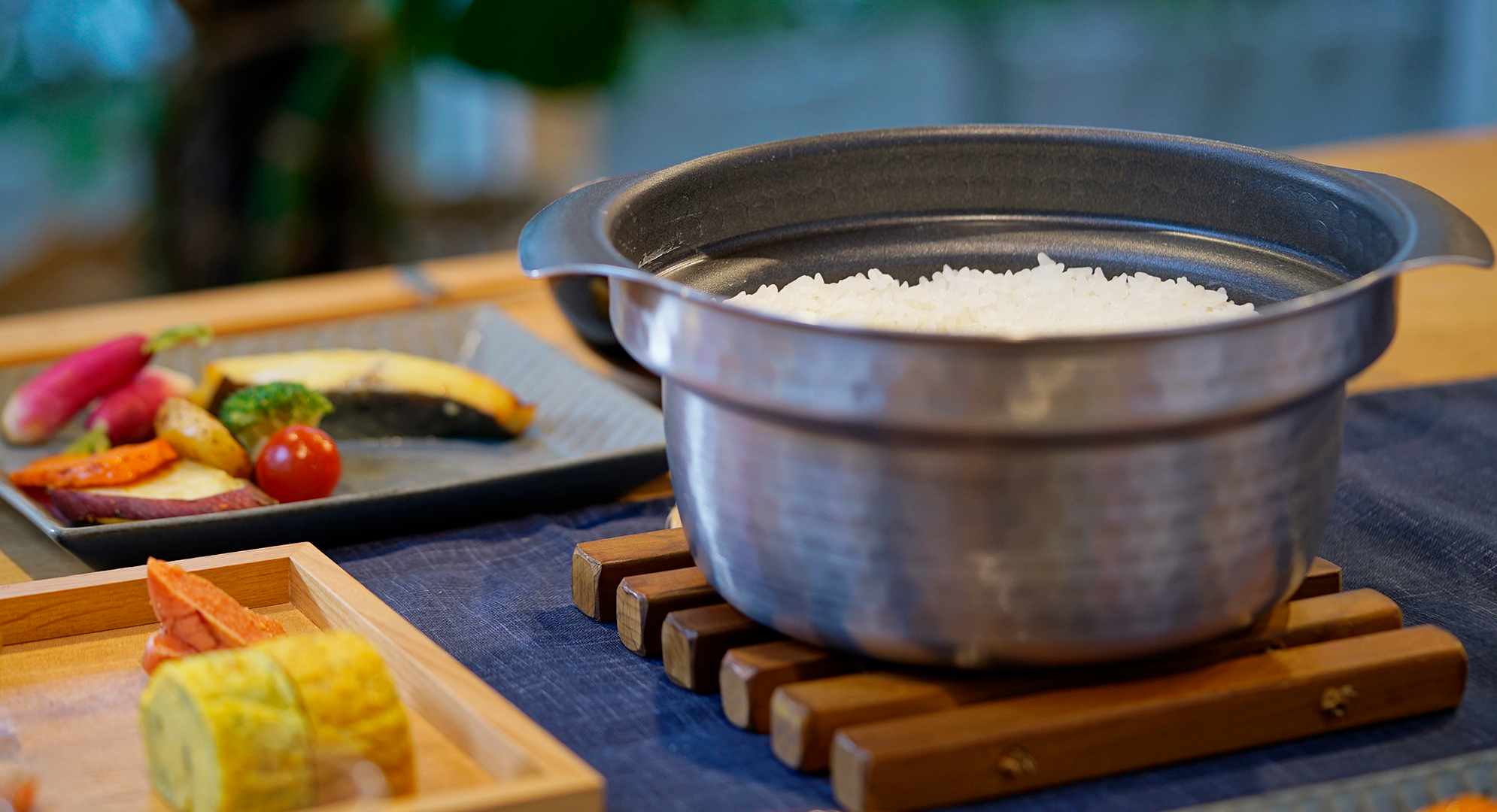 フタがガラスのIH対応ご飯釜雪平｜耐熱ガラスのHARIO（ハリオ）